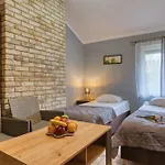 Restauracja & Goscinne Inn Karlow