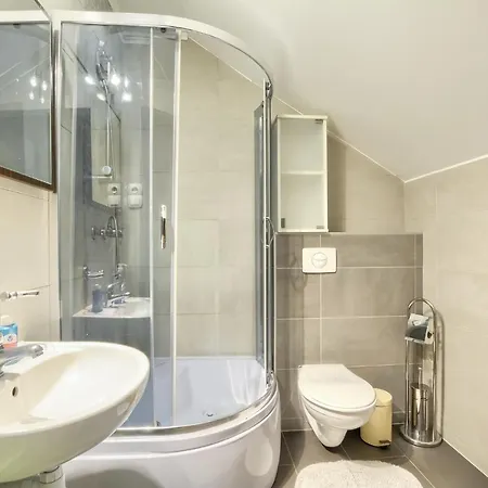 Restauracja & Goscinne Han/Misafirhane *