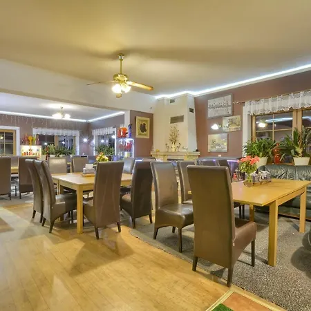 Restauracja & Goscinne Karlow