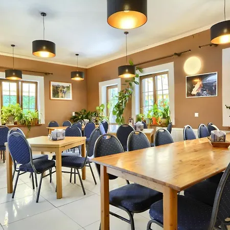 Restauracja&pokoje Gościnne Karlow