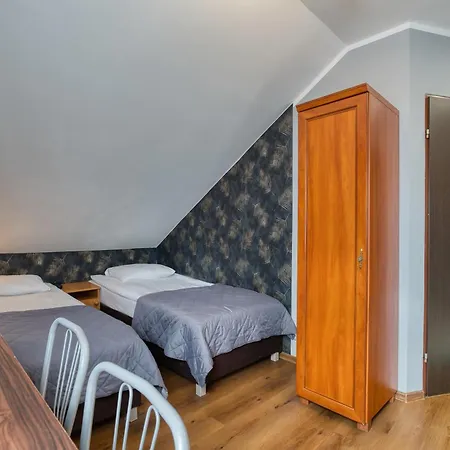 Inn Restauracja & Goscinne *