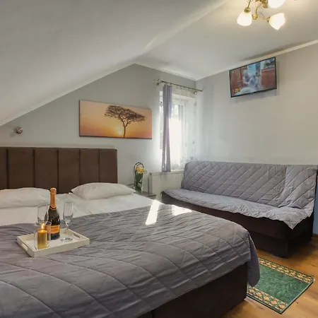 Restauracja & Goscinne Karlow