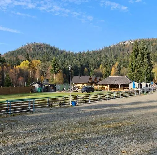 Restauracja & Goscinne * Karlow