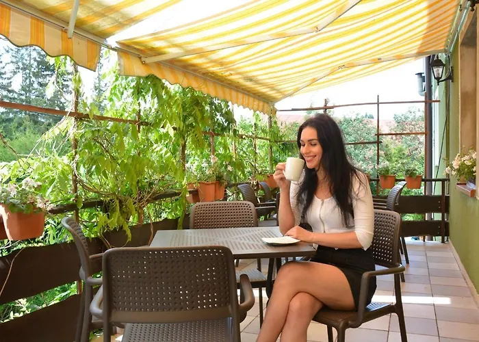 Inn Restauracja & Goscinne