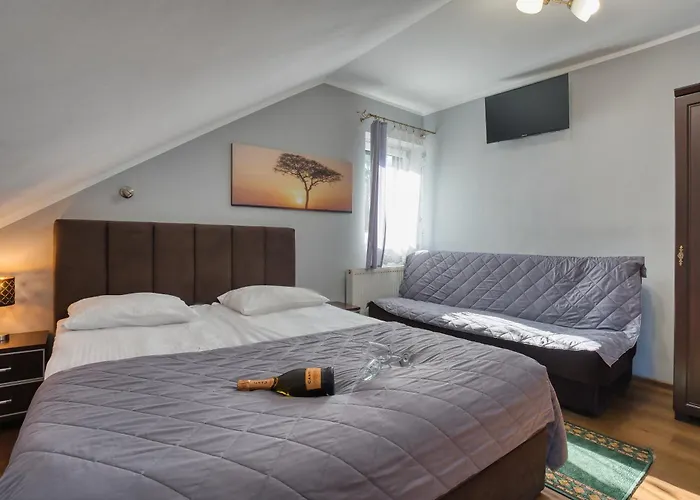 Inn Restauracja & Goscinne Karlow