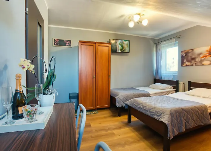 Restauracja & Goscinne Карлув