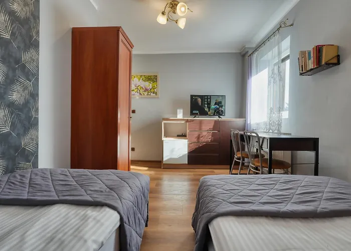 Restauracja & Goscinne * Карлув